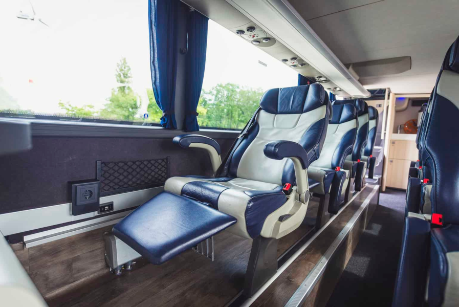 Binnenkant luxe first class bus